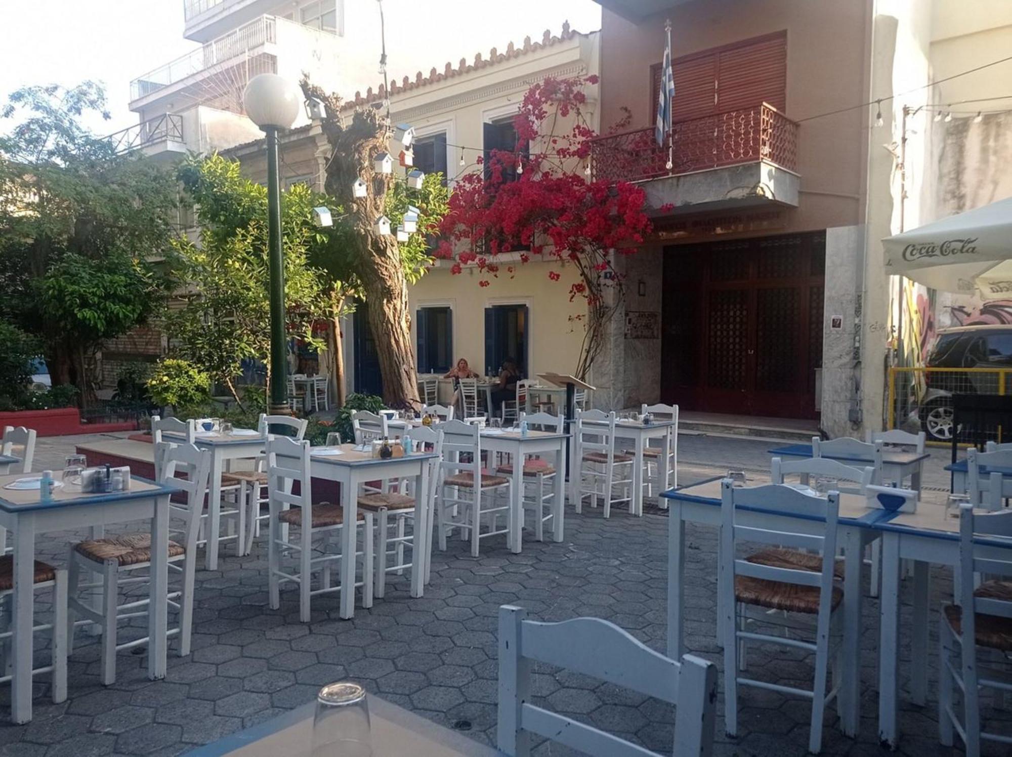 Eternal Acropolis Suites Atenas Exterior foto